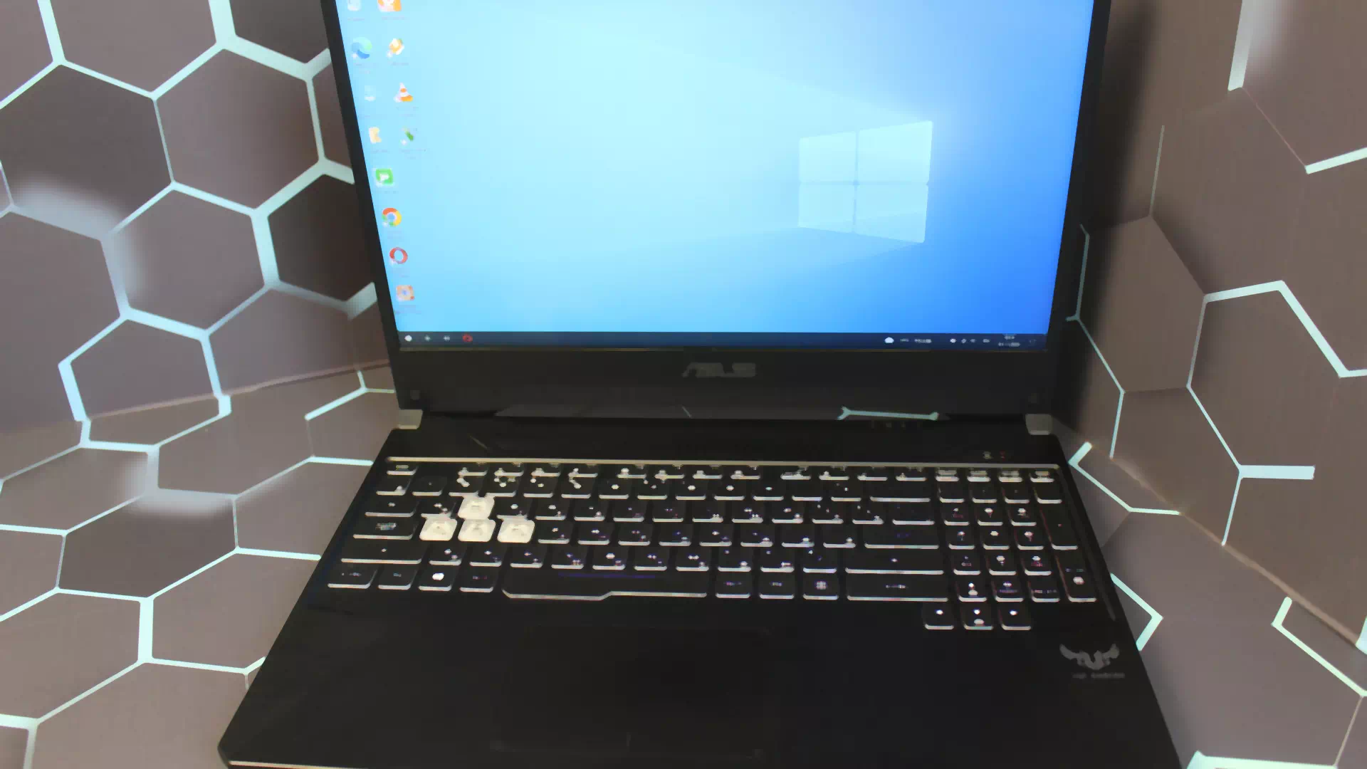 ноутбук Asus TUF Gaming FX505DT