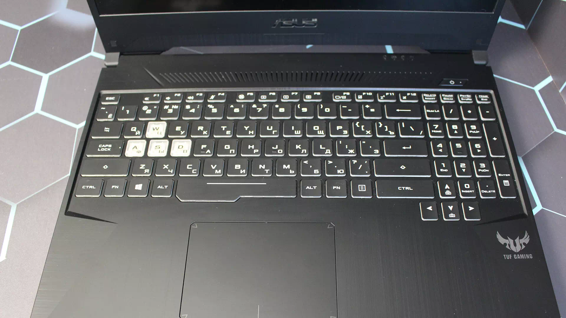 ноутбук Asus TUF Gaming FX505DT