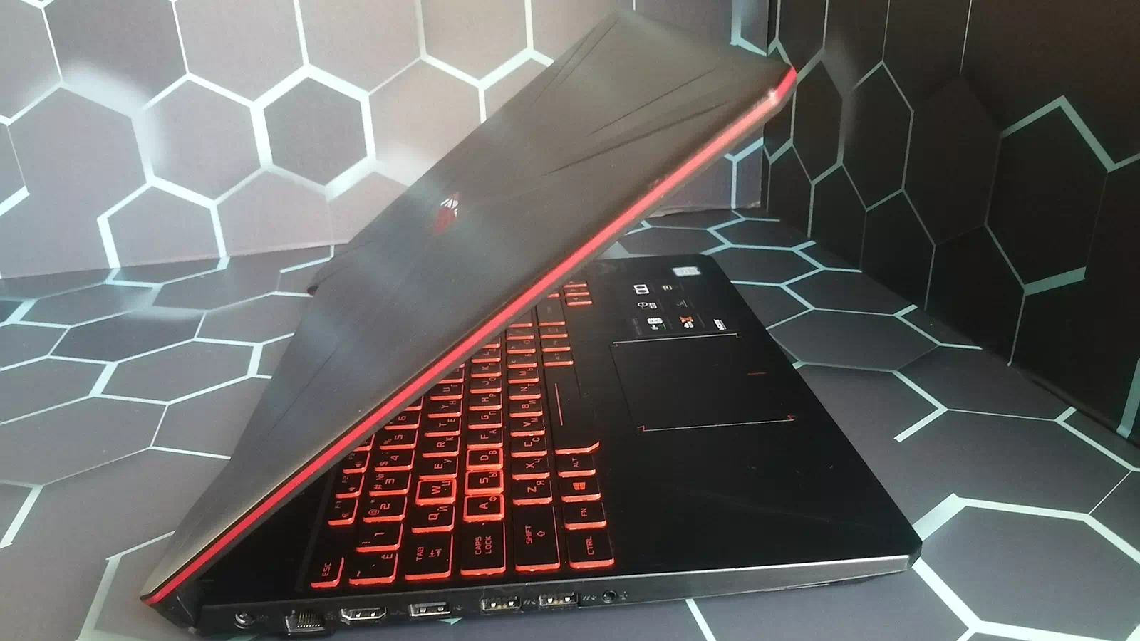 игровой ноутбук ASUS TUF FX505GE игровой ноутбук ASUS TUF FX505GE