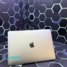 Apple MacBook Pro 13 A1706